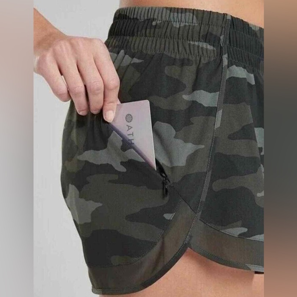 Athleta Printed Mesh Racer Run Short 4” - Picture 6 of 6